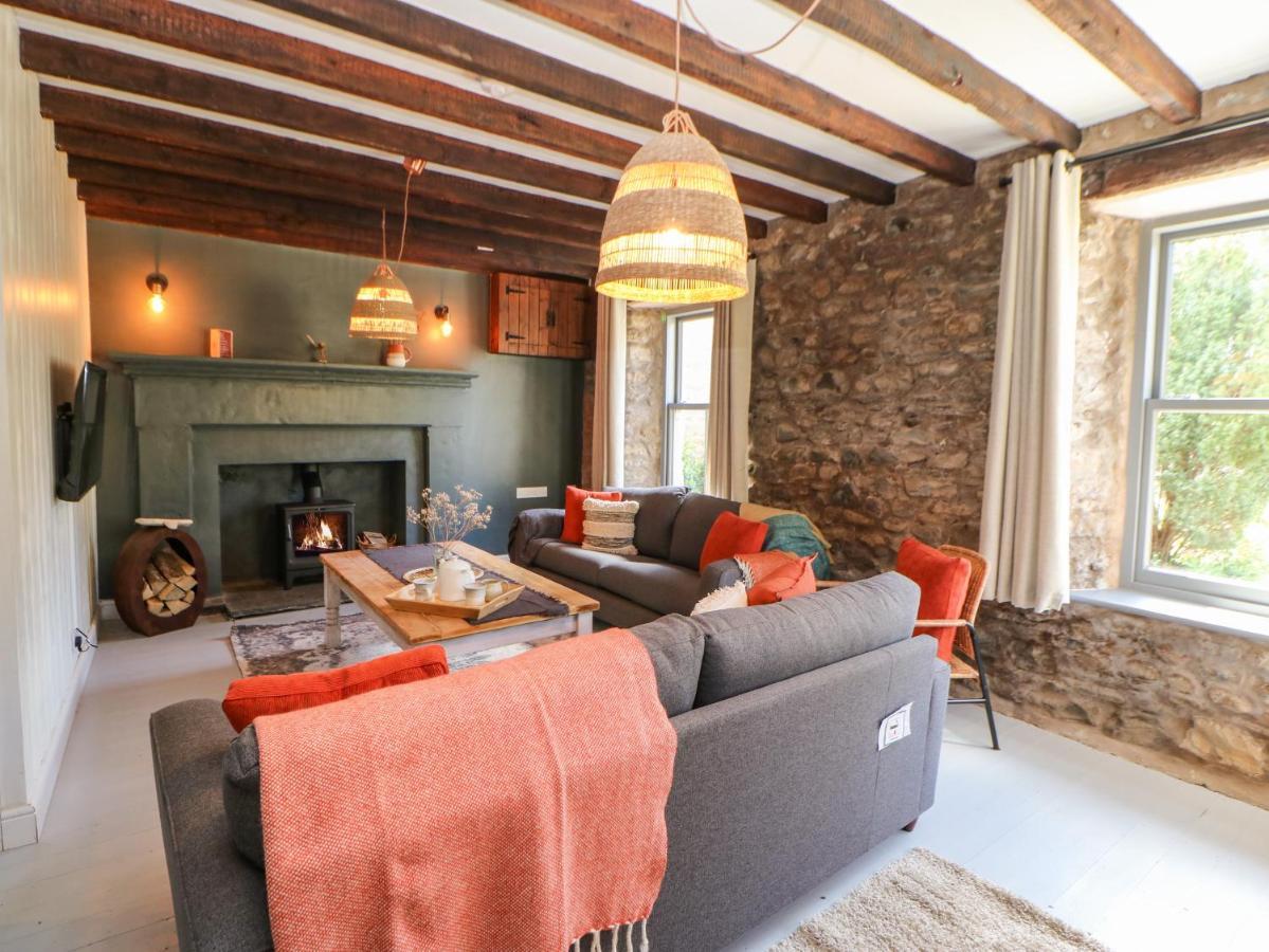 Burnt Mill Cottage Седбер Екстериор снимка