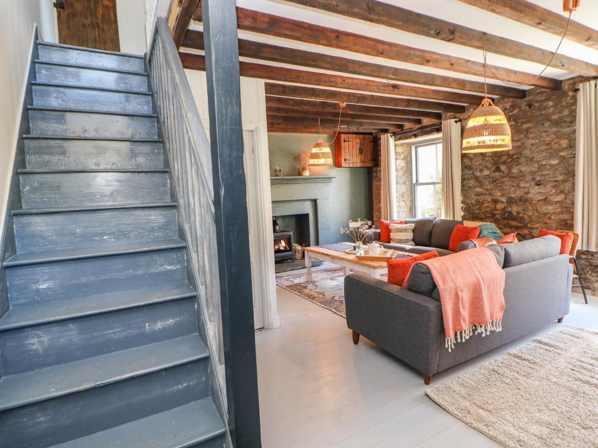 Burnt Mill Cottage Седбер Екстериор снимка
