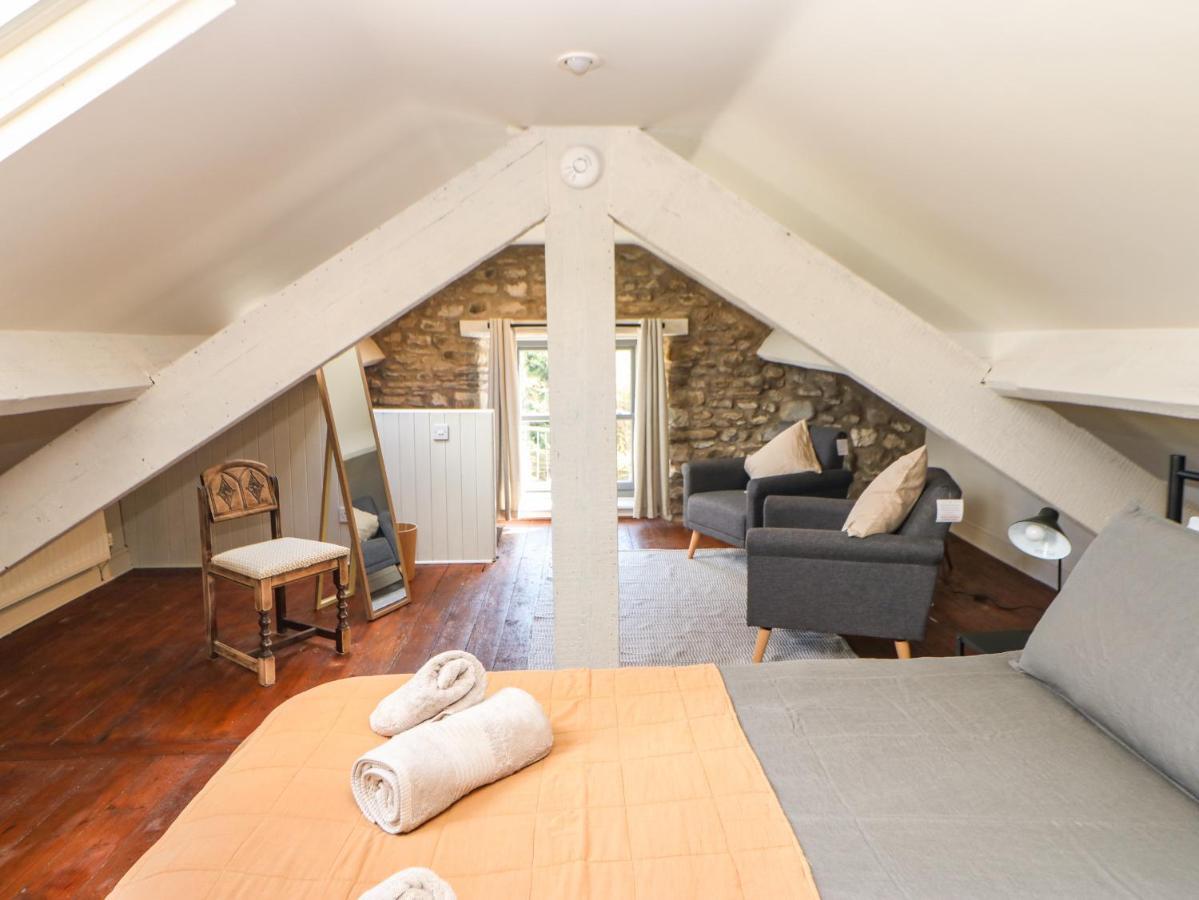 Burnt Mill Cottage Седбер Екстериор снимка