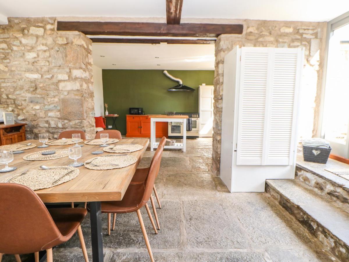 Burnt Mill Cottage Седбер Екстериор снимка