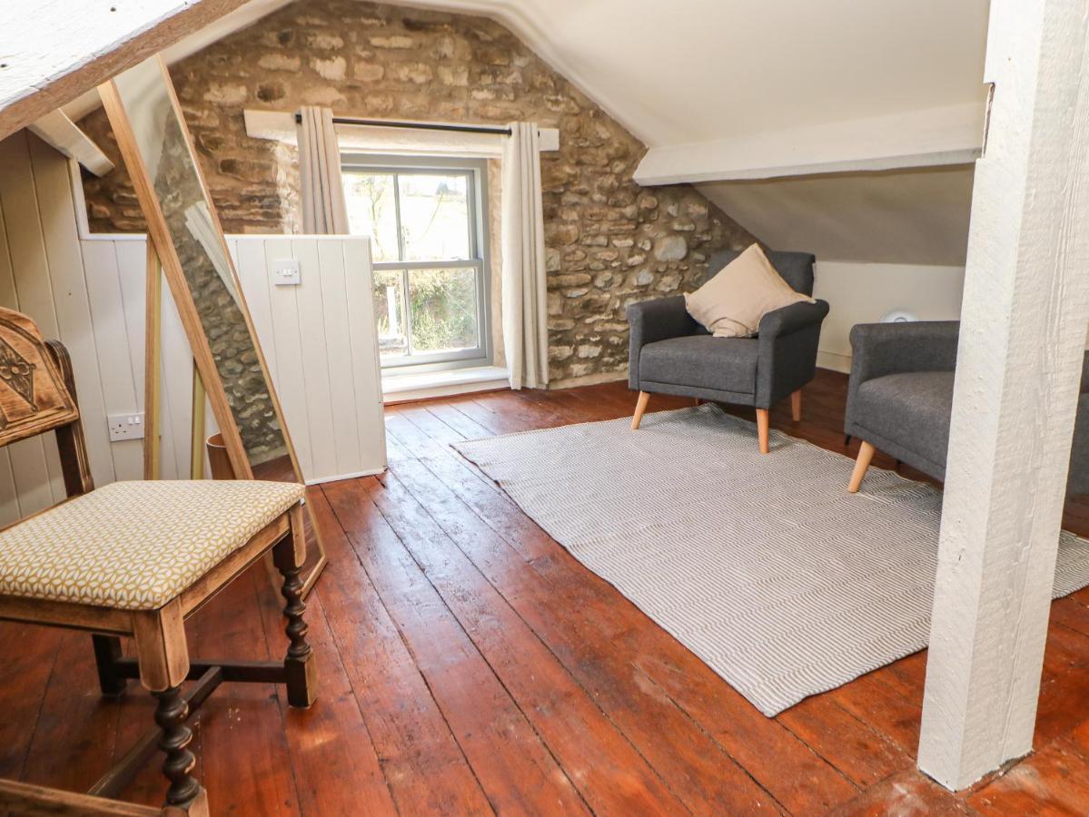 Burnt Mill Cottage Седбер Екстериор снимка