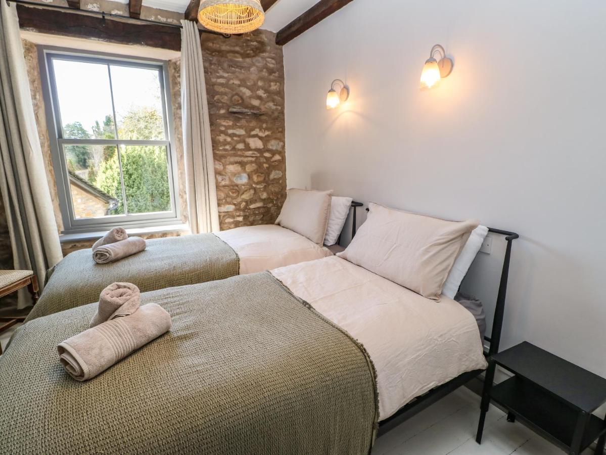 Burnt Mill Cottage Седбер Екстериор снимка